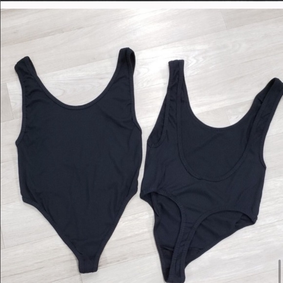 1 XS Left! Black Ribbed Bodysuit - Picture 5 of 8